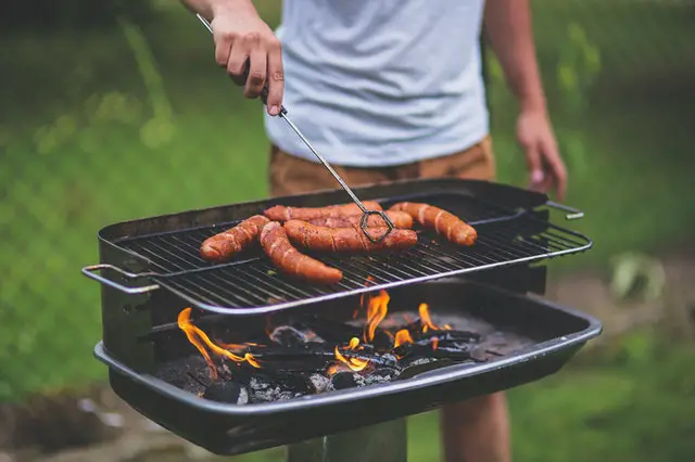 Read more about the article GETTING YOUR BARBEQUE GRILL READY FOR THE SUMMER