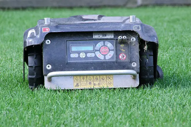 You are currently viewing 9 Considerations Before Buying A Robotic Mower